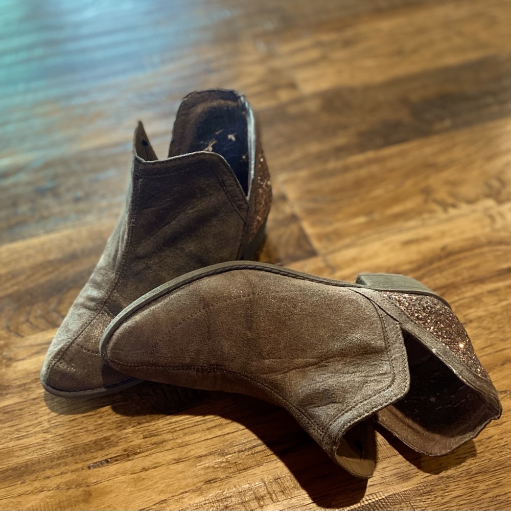 Cute boots 👢